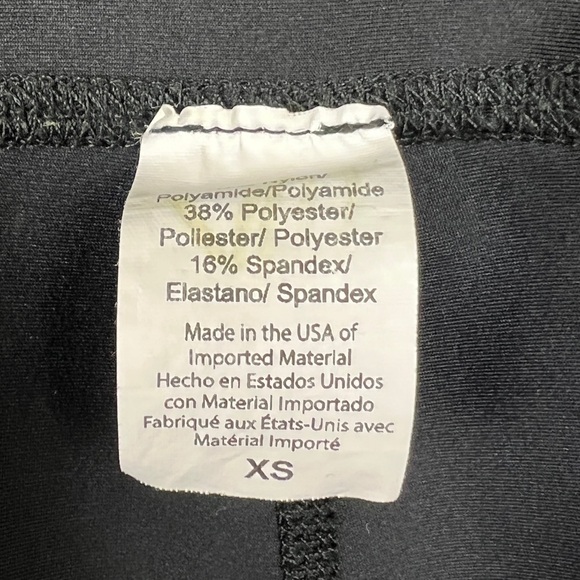 Beyond Yoga Flip It And Reverse It Lotus Hi Rise Leggings - Picture 8 of 8